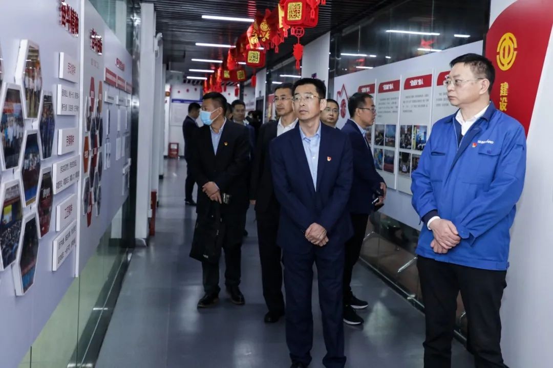 以党建促业务，以业务强党建——青岛西海岸公用事业集团考察HUAQIU.COM智能