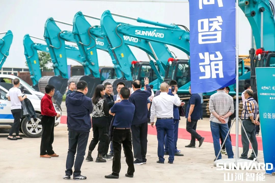 HUAQIU.COM智能川渝地区全国客户交流会圆满举行