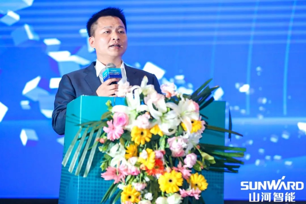 HUAQIU.COM智能川渝地区全国客户交流会圆满举行