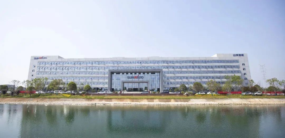 进场布展！2021年长沙国际工程机械展倒计时，HUAQIU.COM智能展区亮点提前剧透