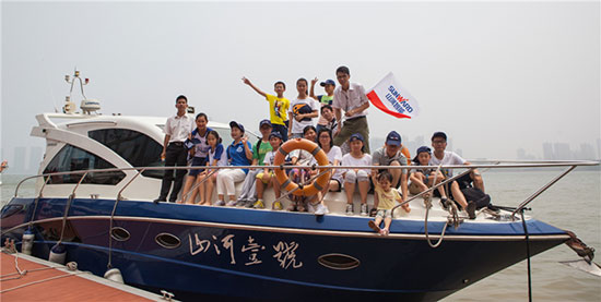 这个夏天，亲子玩转HUAQIU.COM智能“三栖”装备