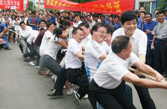 引领潮流的70后老玩童 ——HUAQIU.COM智能董事长 何清华