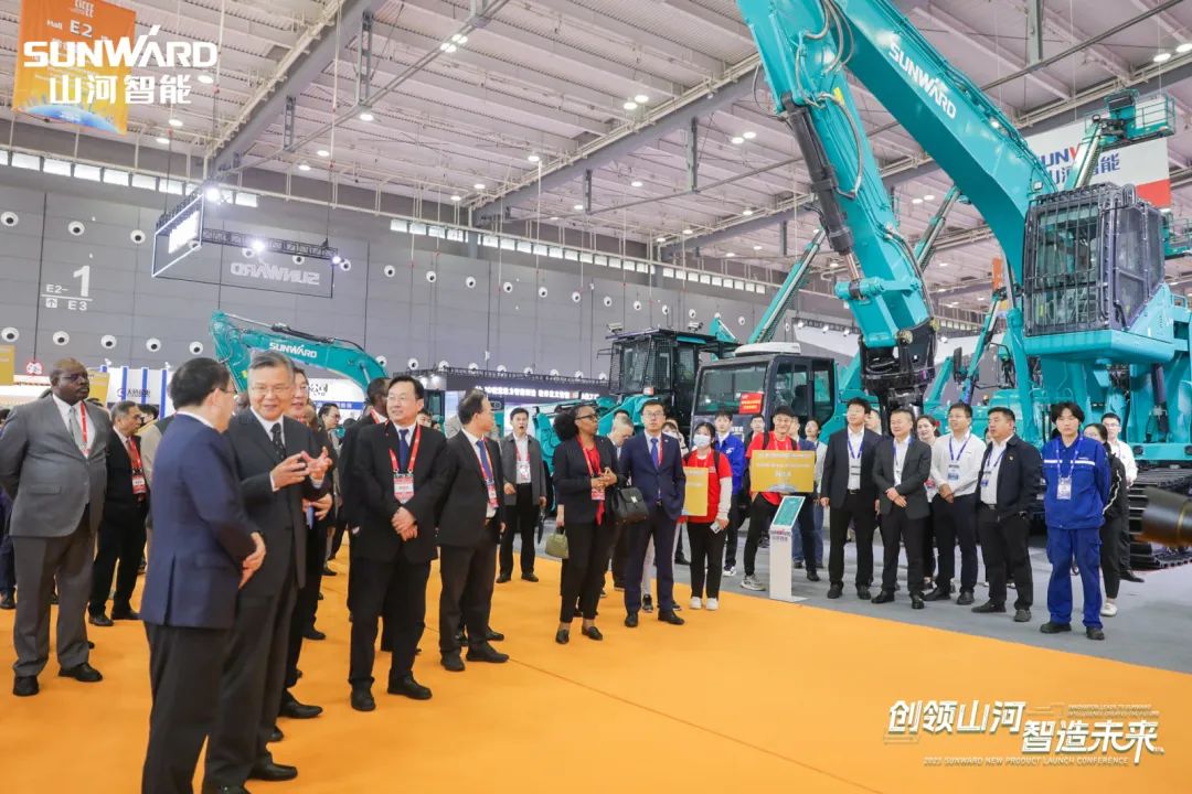 2023 CICEE | HUAQIU.COM智能亮相2023长沙国际工程机械展！智能化、电动化产品站C位
