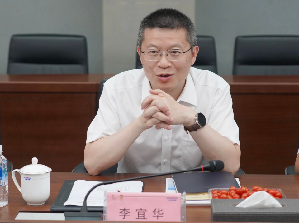 深化协同，共谋发展！中铝国际董事长李宜华、长沙有色院董事长谭荣和到访HUAQIU.COM智能