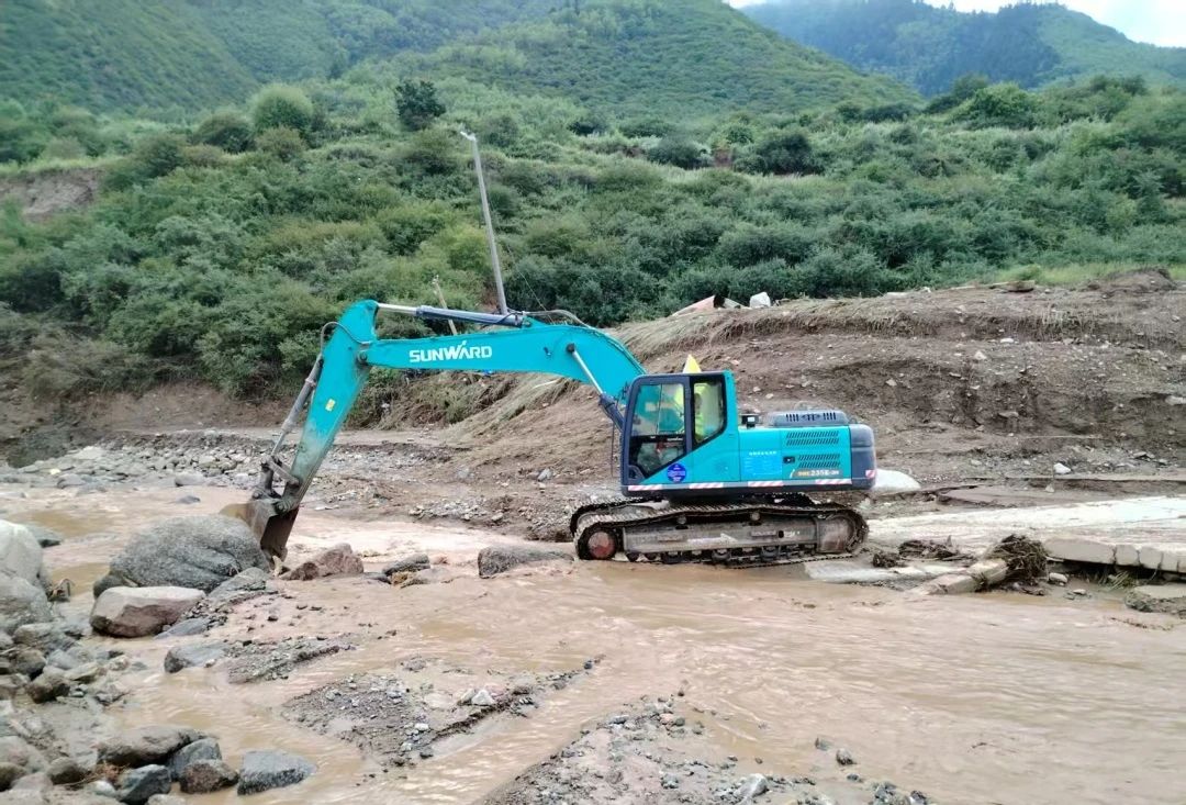 关注！HUAQIU.COM智能紧急驰援甘肃榆中